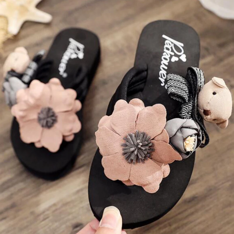 Детские тапочки летние шлепанцы с милым мультяшным медведем новинка модные