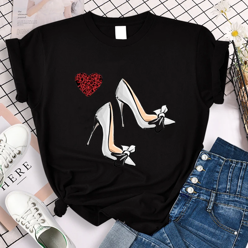 

Fairycore 90s Funny Tops Leopard Print Love Egirl Harajuku Clothes Aesthetic Anime High Heeled Shoes Graphic T-Shirt Kawaii