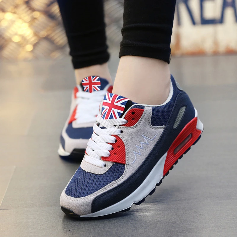 Женские и мужские кроссовки для занятий спортом на открытом воздухе