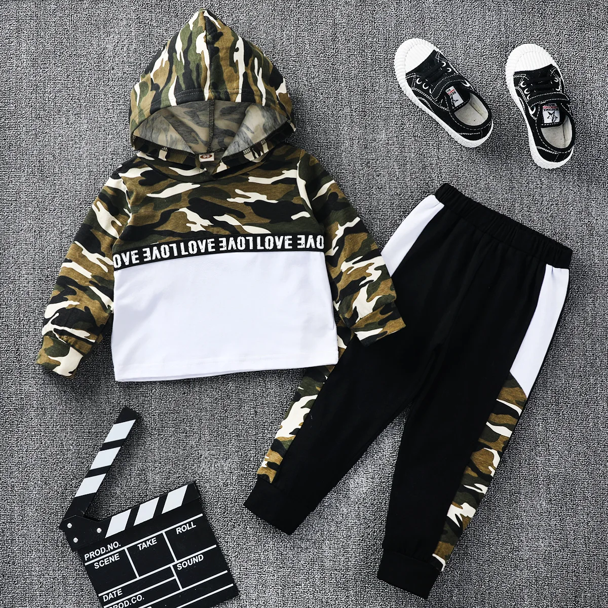 

Spring Autumn Boys Camouflage Patchwork Sweatshirt Tracksuit Clothes Set Children Fashion Casual Disguise Clothing Sets