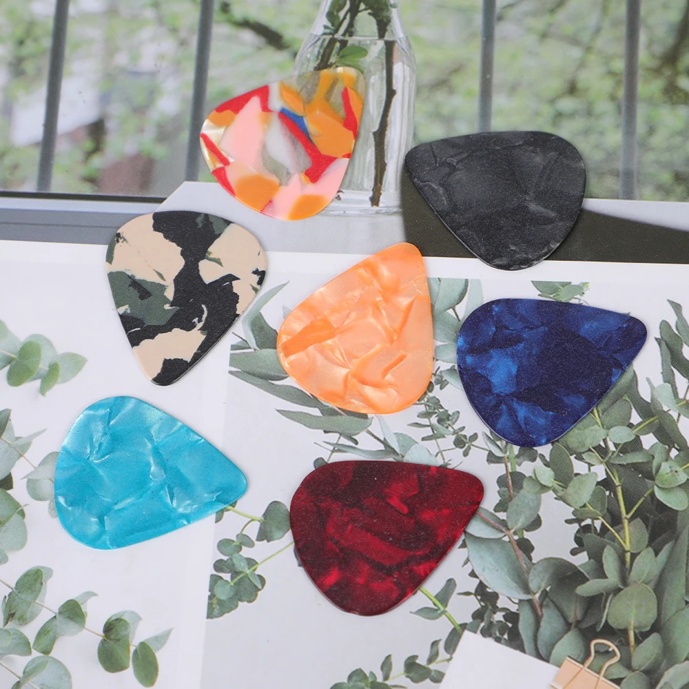 10pcs bunte akustische picks gitarre picks plektrum celluloid elektro glatte abs046mm 071mm 096mm gitarre pick zubehör free global shipping