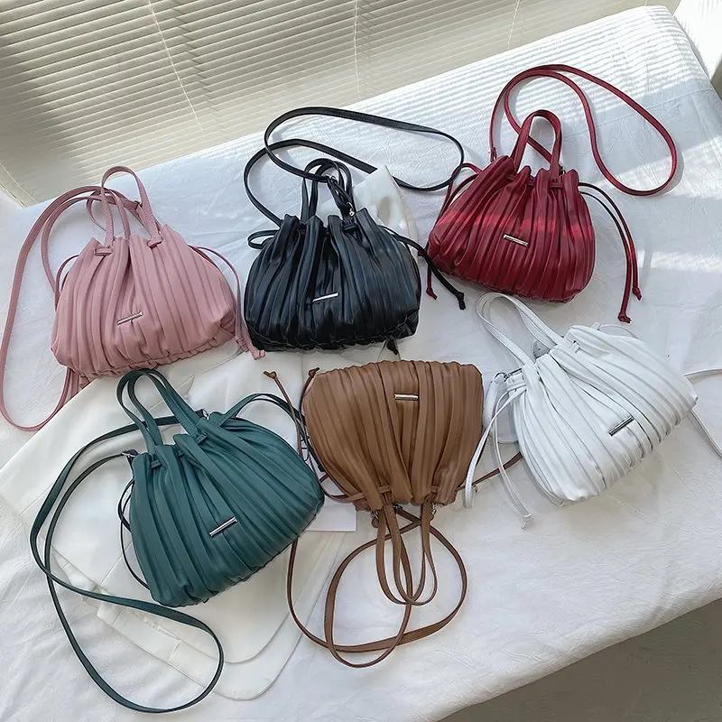 

Luxury Branded Designer Shoulder Bags for Women 2021 Summer Female Fashion Bucket Bag Small Totes Handbags Purses Drawstring
