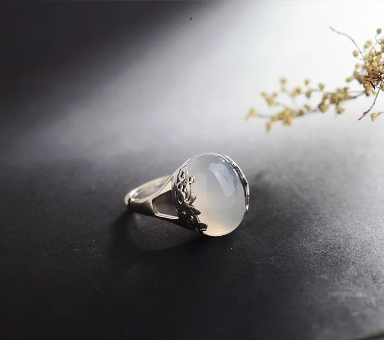 

Vintage Female Oval Jade Big Ring Cute Silver Color Open Engagement Ring Dainty Bride Hollow Thin Wedding Rings For Women
