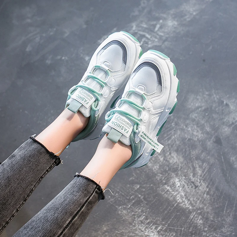 

Women Fashion Running Shoes Comfortable Mesh Breathable Non-Slipper Sneakers Light Weight Outdoor Travel Walking Sports Shoes