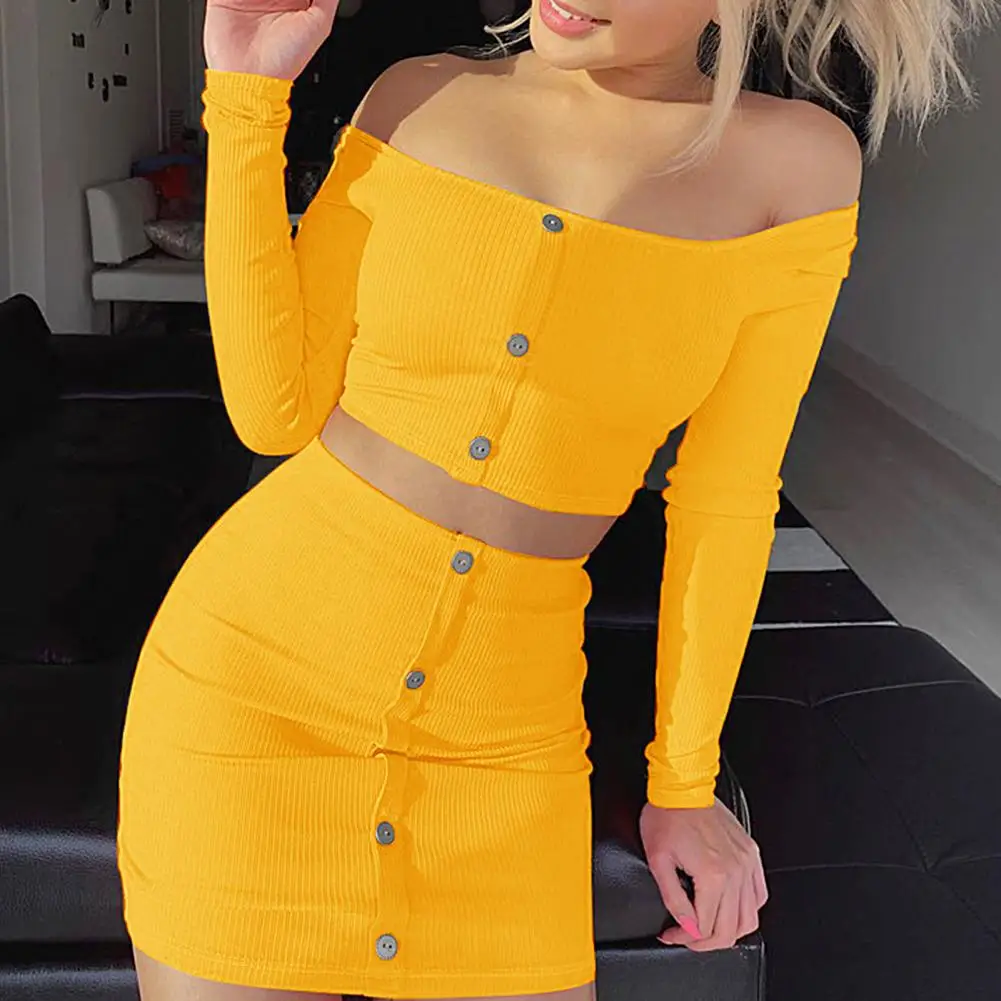 Соблазнительный однотонный комплект женский модный из двух предметов с