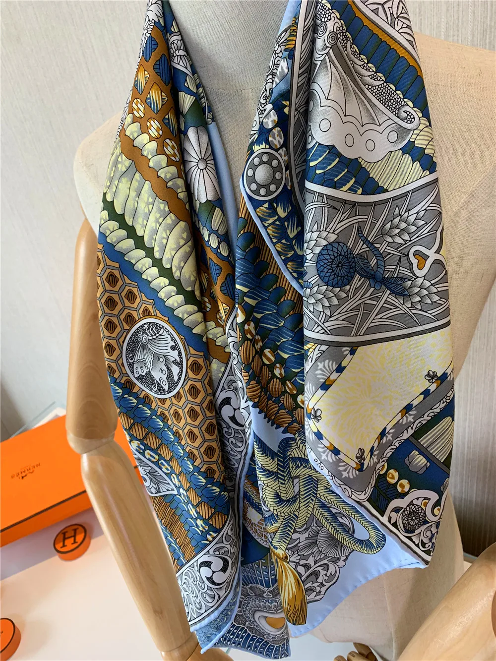 90 cm manueller handgerollter Twill-Seidenschal für Damen, Krieger-Rüstung, gekräuselt, quadratische Schals, Echarpes, Foulards, Femme, Wickeltuch, Bandana, Hijab – Detail 12