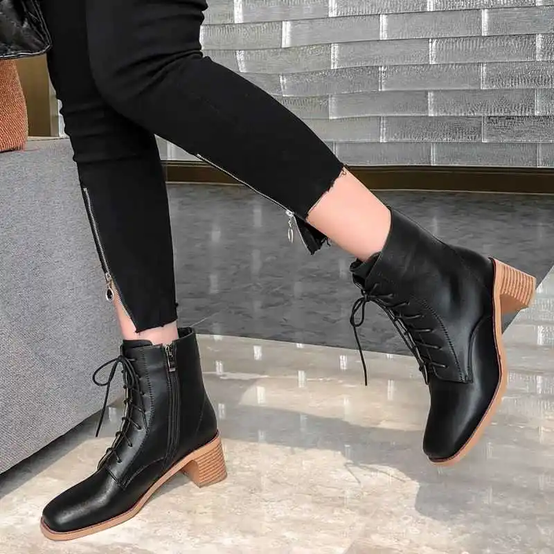 Женские ботинки на шнурках taofen однотонные с квадратным носком толстом каблуке