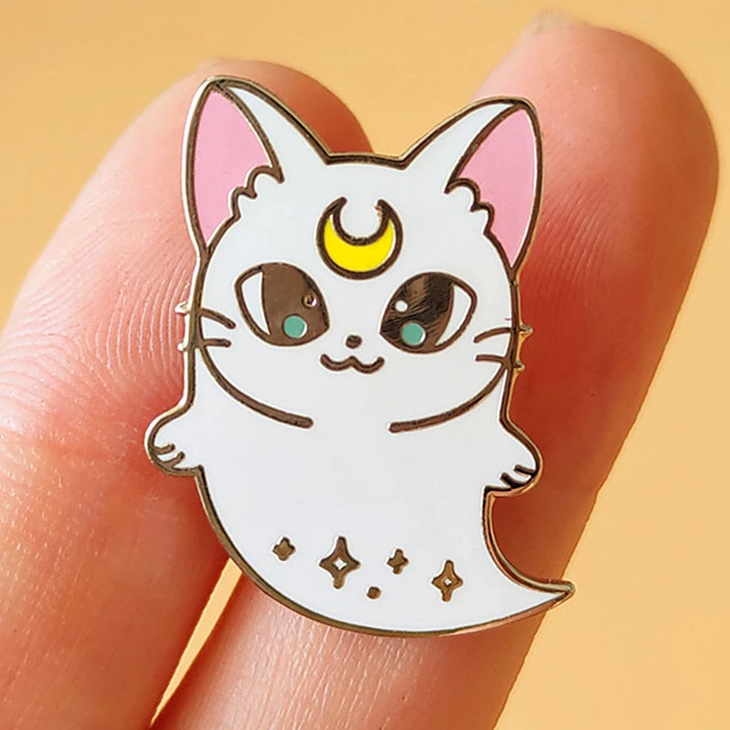 

Artemis Lunar Ghost Cat Enamel Brooch Pin Jeans Jacket Lapel Hard Metal Pins Brooches Badges Exquisite Jewelry Accessories Gifts
