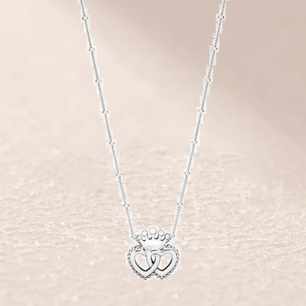 

397719 INTERLOCKED CROWN HEARTS NECKLACE
