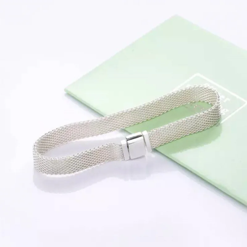 Золотистые розовые золотистые белые стандартные часы европейского бренда