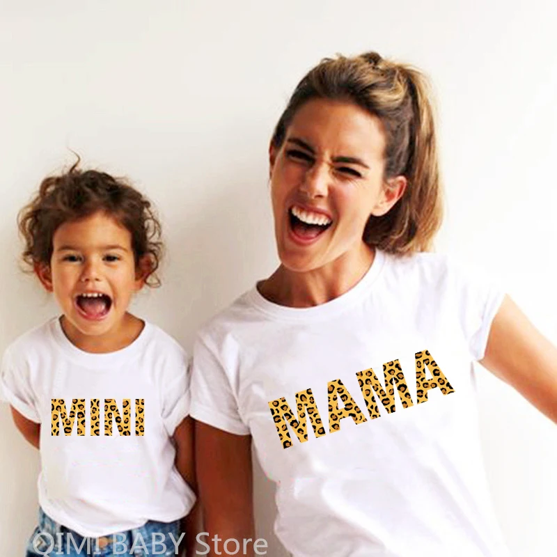 

1pc Leopard Print Mama and Mini Tshirts Family Matching T-shirts Mommy and Me Clothes Mother and Daughter Son Matching Shirts