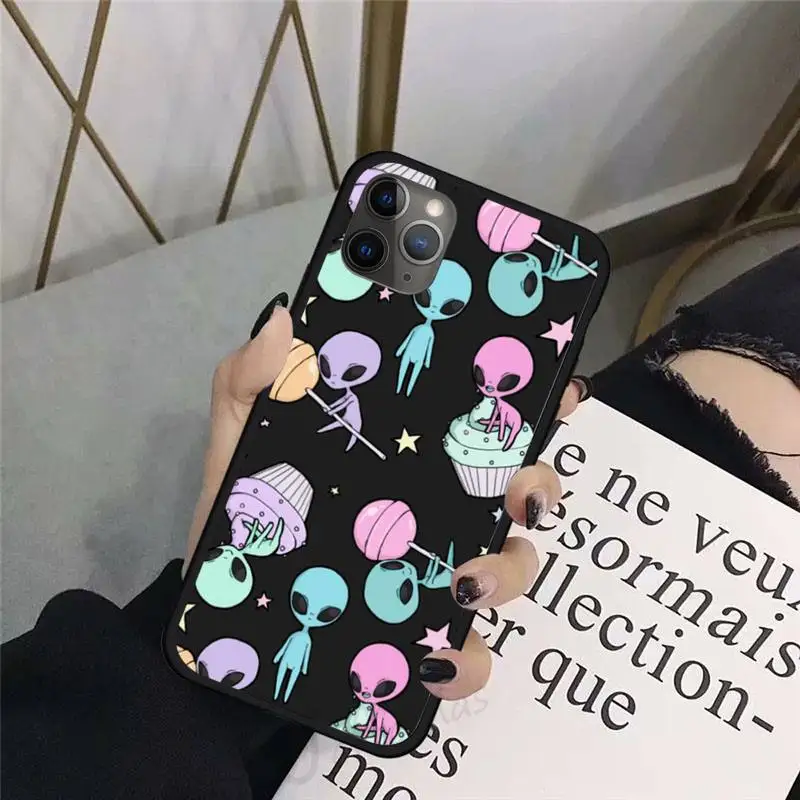

Aesthetics Cute Cartoon Alien Phone Case For iphone 8 11 12 Redmi note 8 9 s huawei p 30 pro lite plus cover shell funda
