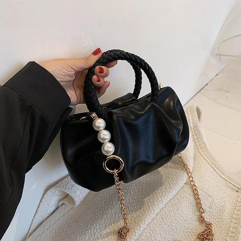 

Fashion Pleated Cloud Bags for Women Baguette Purses and Handbags Pearl Chains Crossbody Bag Small Tote Luxury Design Sac A Main