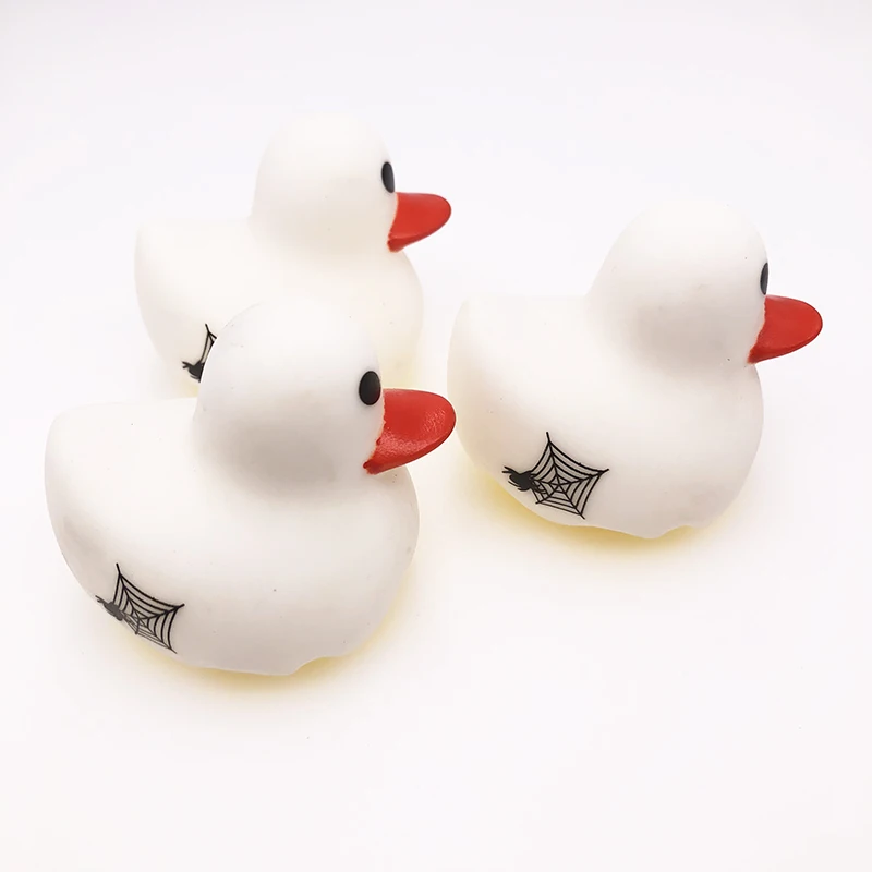 Лидер продаж 2019 детская водная игрушка плавающие резиновые утки 5 см Милая Белая