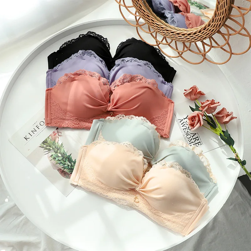 Женское нижнее белье с эффектом пуш ап фиолетовое потертости и