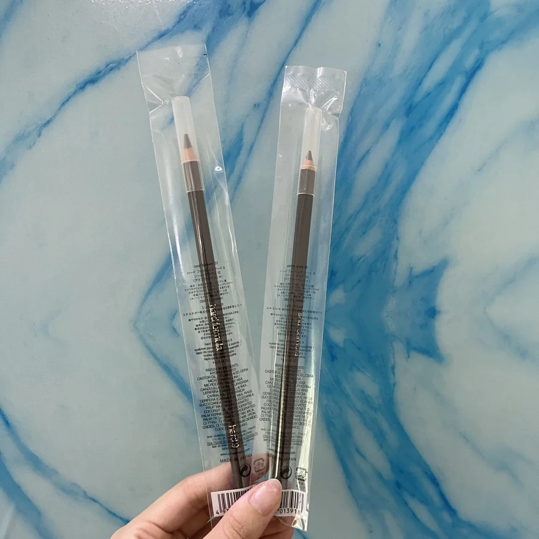 

Увлажняющая водостойкая губная помада, 7 мл