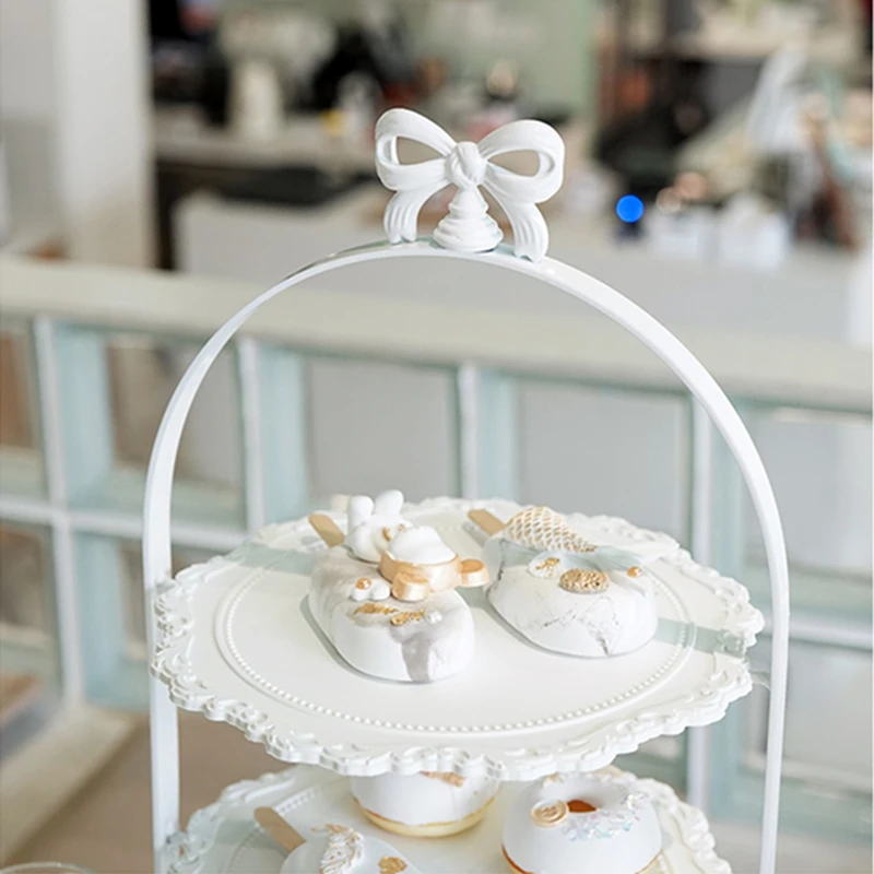 

White Bread Tray Wrought Iron Wedding Party Three-story Dessert Table Modern Simplicity Multi-layered Afternoon Tea Snack Rack