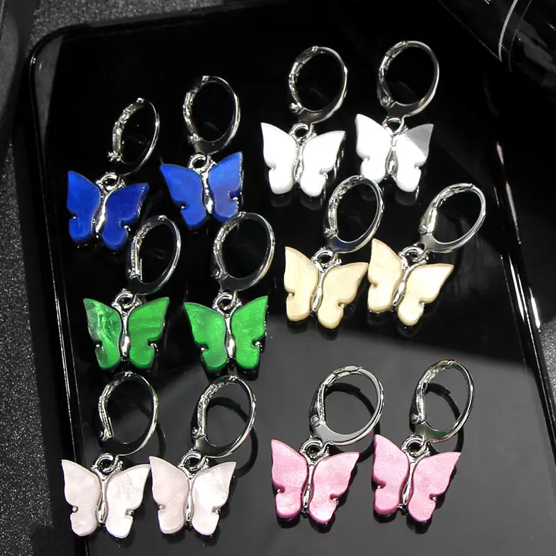 

Caraquet Korea New Resin Multicolor Butterfly Drop Earrings for Women Bohemian Sweet Insect Earrings Fashion Jewelry Party Gift
