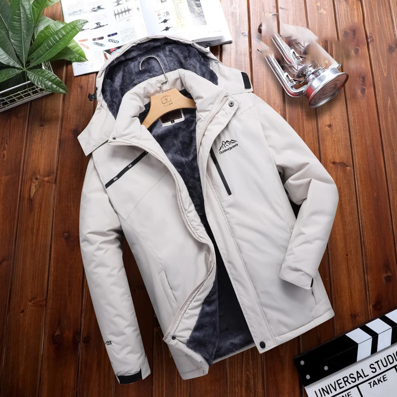 

2021 Winter Parka Men Coats Thick Warm Jackets Hooded Outdoor Windproof Waterproof Outerwear Casual Fleece Liner Men's Overcoat