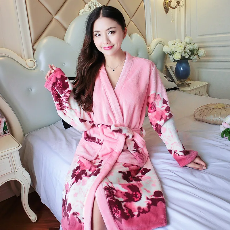 Flannel Bathrobes Women's Cartoon Lovely Thicken Warm Nightgowns Winter Bath robe Women Pajamas Bath Robe Sleepwear