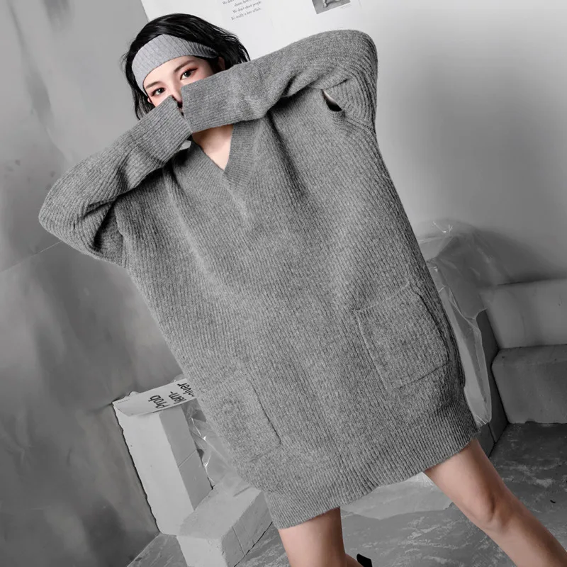 

SHENGPALAE Hollow Sweater Women's Spring 2021 New V-neck Large Size Long Sleeve Solid Color Knitted Pullover Tops Female 5A1351