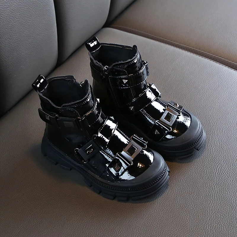 

2019 Personality Style High Help Shoes Leisure Time Trend Shoes
