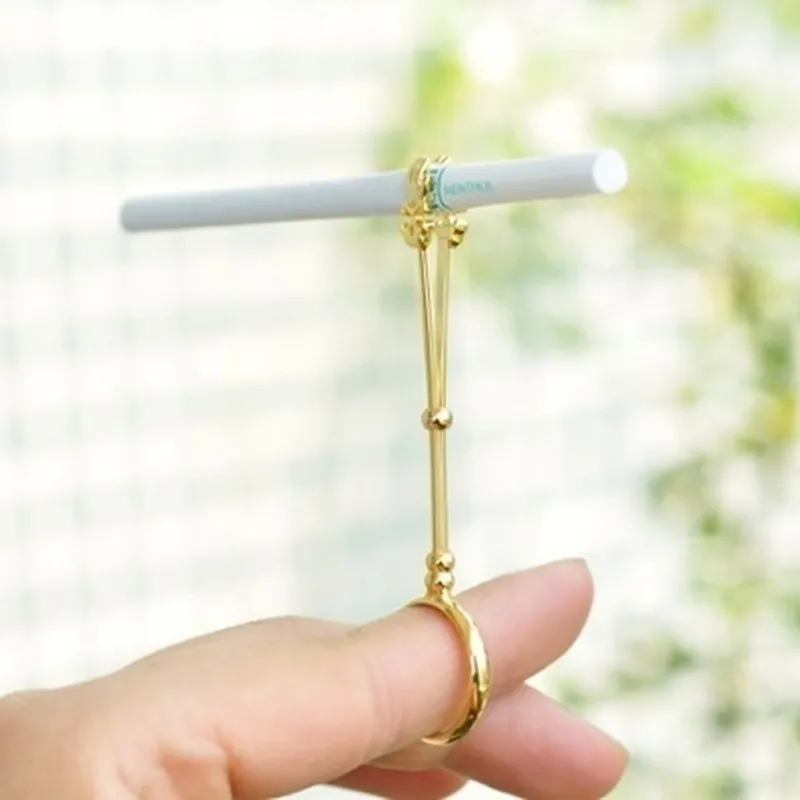 

Practical Portable Cigarette Holder Ring Rack Metal Ring Holder Women Men Slim Cigarettes Smoking Accessories Smoker Gift Set