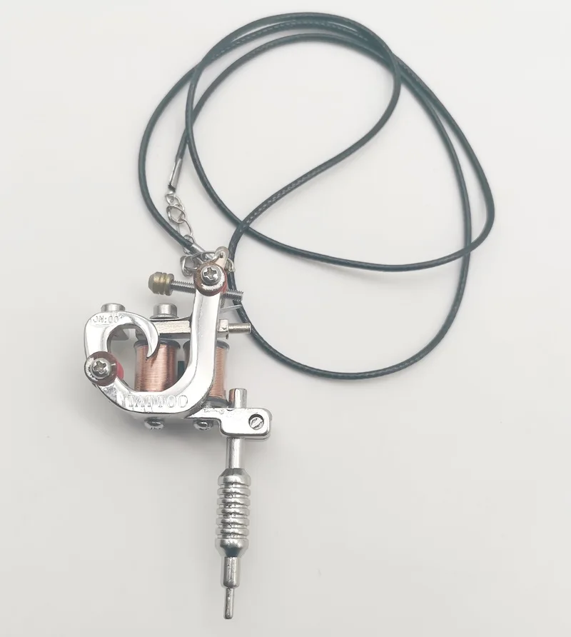 

10 шт. Подвеска из металлического сплава для мини-тату-машинки с настоящими катушками, ожерелье, поставка татуировок, брелок в качестве подве...