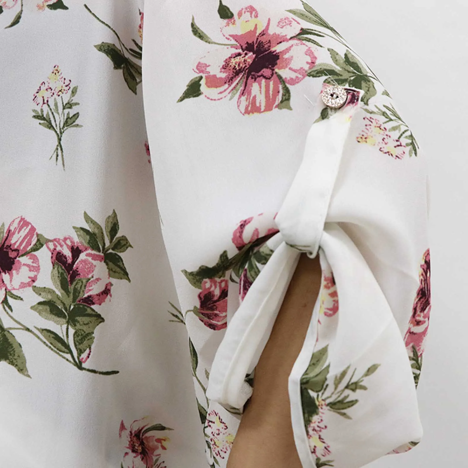 

Summer Chiffon Blouse Woman Long Sleeve Floral Tops Shirt Lightweight Plus Size Loose Blouses Female Tunic S-3xl