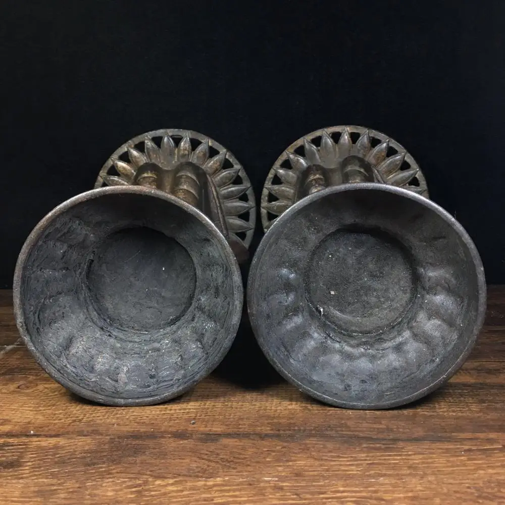 

Home Decor 9" Tibet Buddhism Temple Old Bronze Cinnabars Maid Oil Lamp Classical beauty statue Holding wax table