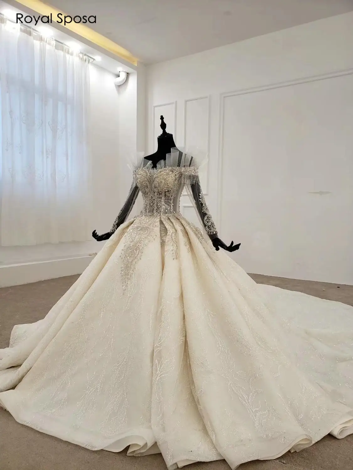 Кружевное свадебное платье новый стиль аппликация на плече роскошное невесты 2020