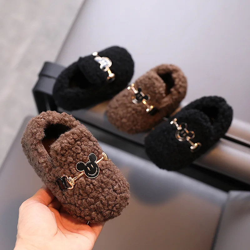 

Disney children's cartoon Mickey Mouse non-slip soft bottom and velvet warm cotton shoes baby shoes plush shoes cotton shoes