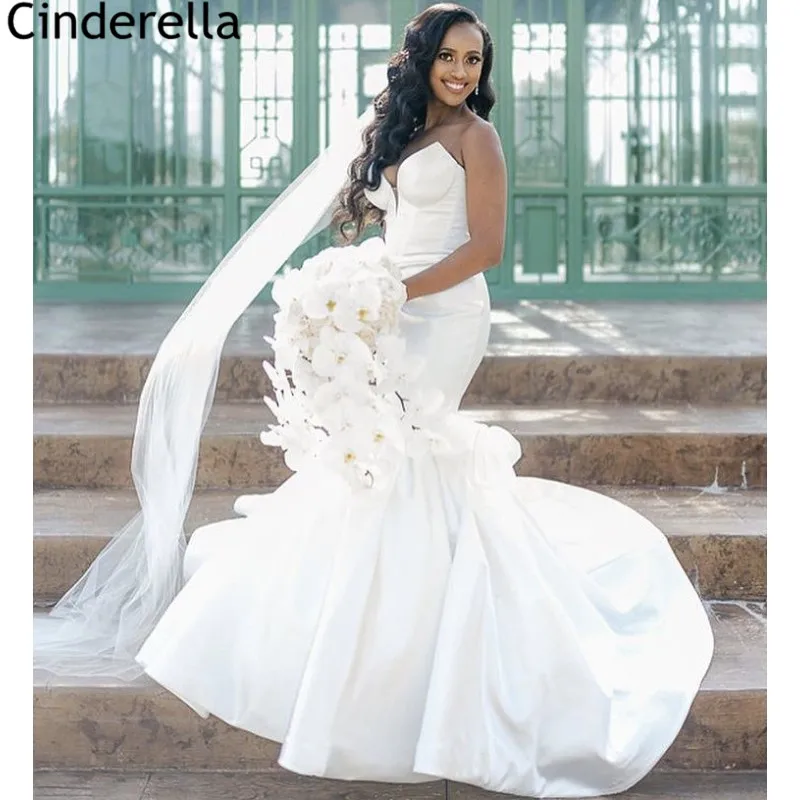 

Fancy Wedding Dresses V-Neck Sleeveless Mermaid High Quality Satin Pleated Wedding Dresses With Lace Up Back vestido de noiva