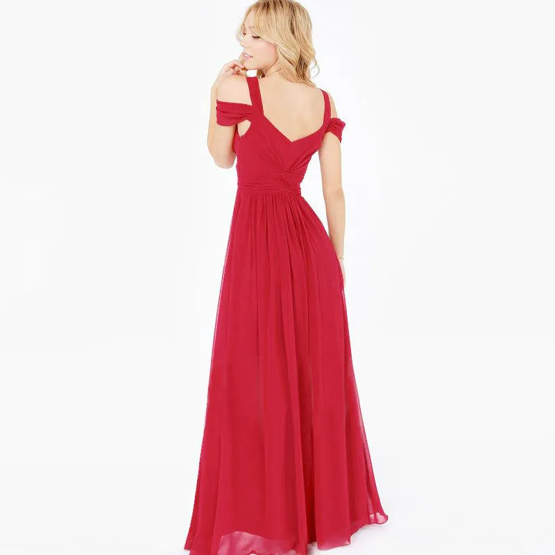 Женское длинное кружевное платье VOLALO темно синее на тонких бретельках с открытой