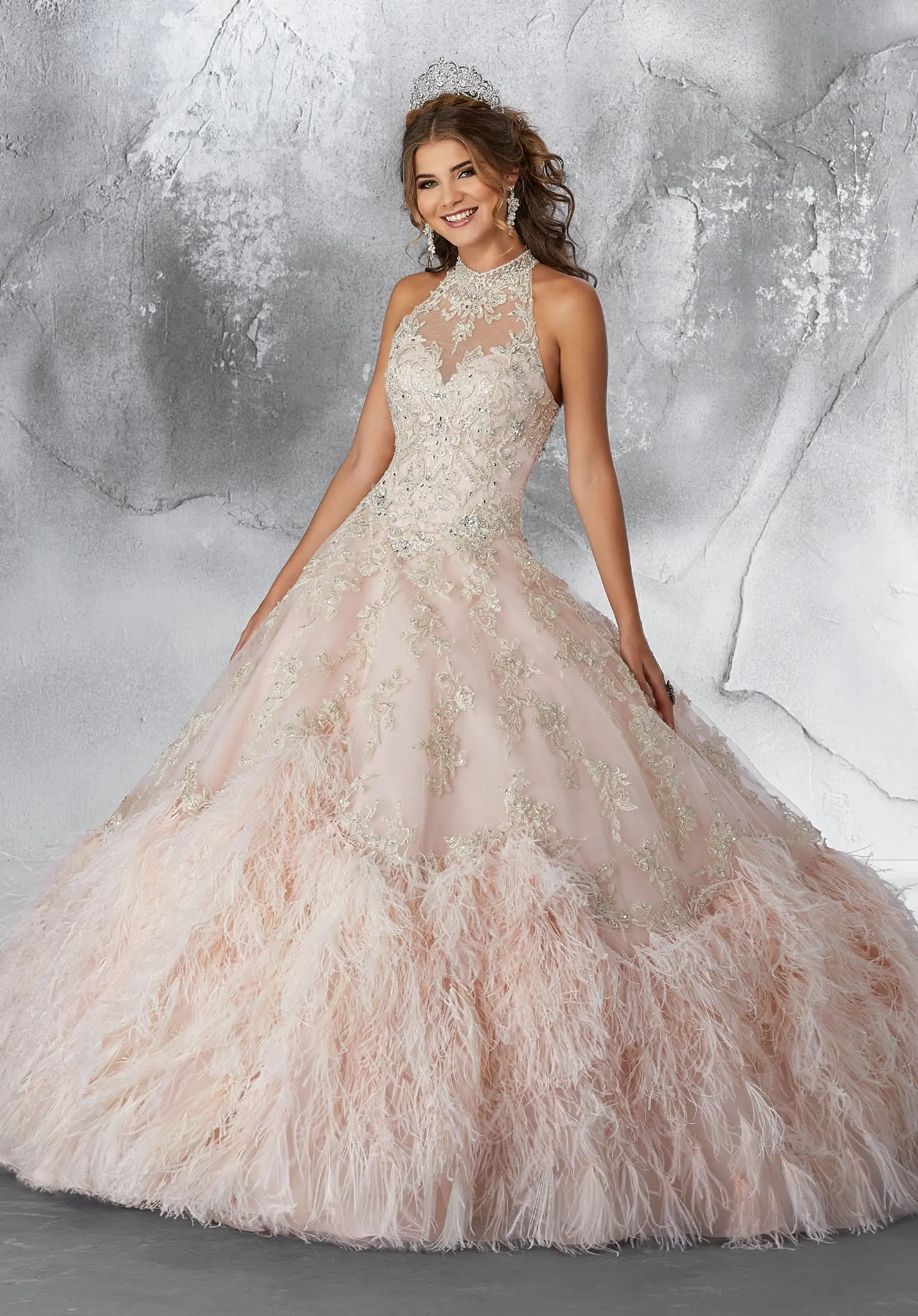 

Puffy Cheap Quinceanera Dresses Ball Gown Halter Tulle Beaded Applique Feathers With Jacket Sweet 16 Dresses
