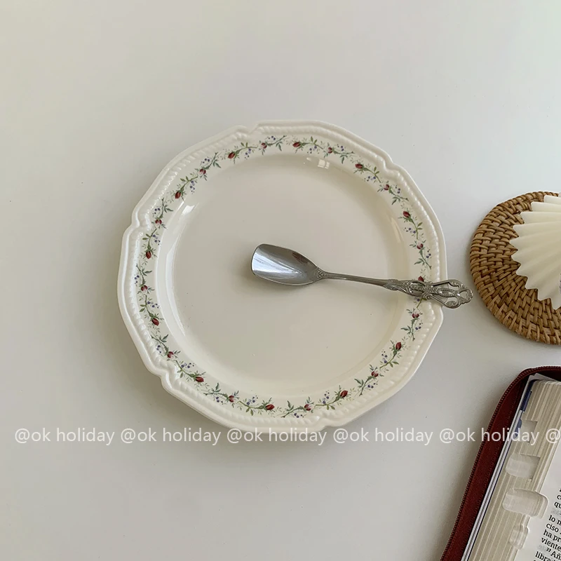 

Ceramic Fruit Trays Coffee Decorative Food Round Snack Afternoon Tea Trays Breakfast Dessert Assiette Kitchen Supplies DE50CP