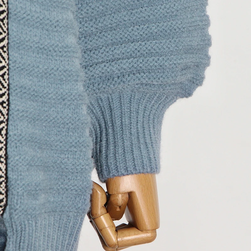 

TWOTWINSTYLE Korean Patchwork Knitted Jacket For Women V Neck Long Sleeve Casual Denim Jackets Female Fashion New Spring Tide