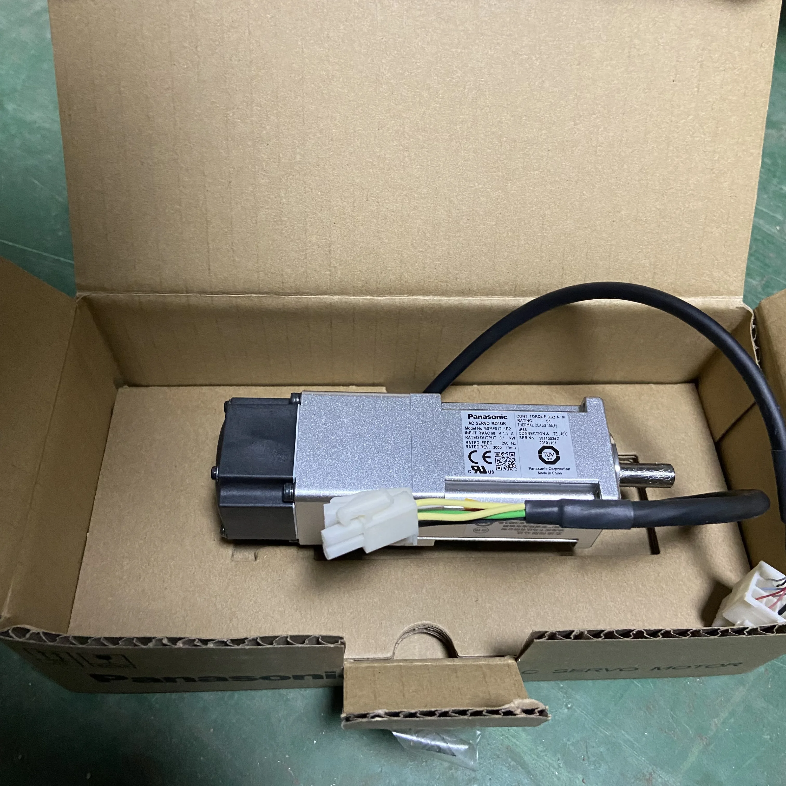 

Panasonic AC Servo Motor 50W MHMF5AZL3R4