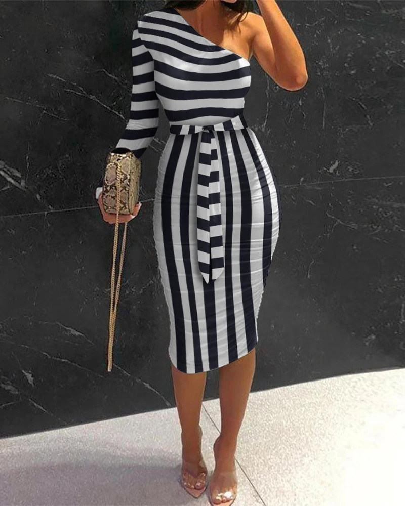

Women's party sexy dresses, tights, fashionable women's one-shoulder midi skirts, elegant slim waist elastic dresses