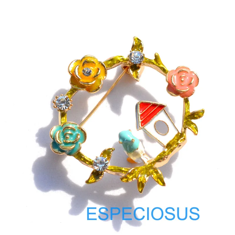 Женская брошь в форме груди украшение для сада Стразы золотого цвета разные |