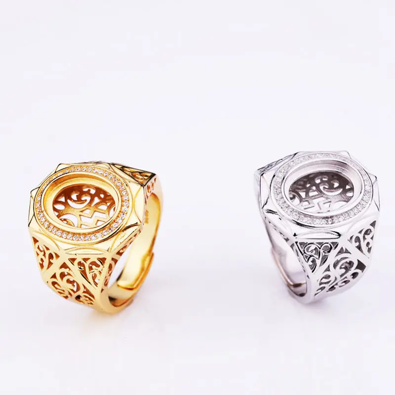 Мужское кольцо с полузакрепкой обручальное овальным кабоoch цвета белого золота