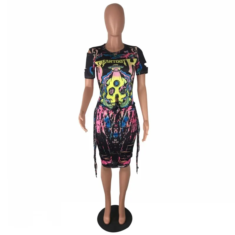 

European And American Fashion Sexy And Comfortable Women's 2021 Summer New Short Skirt Hole Short Sleeve Printing Two-piece Sui