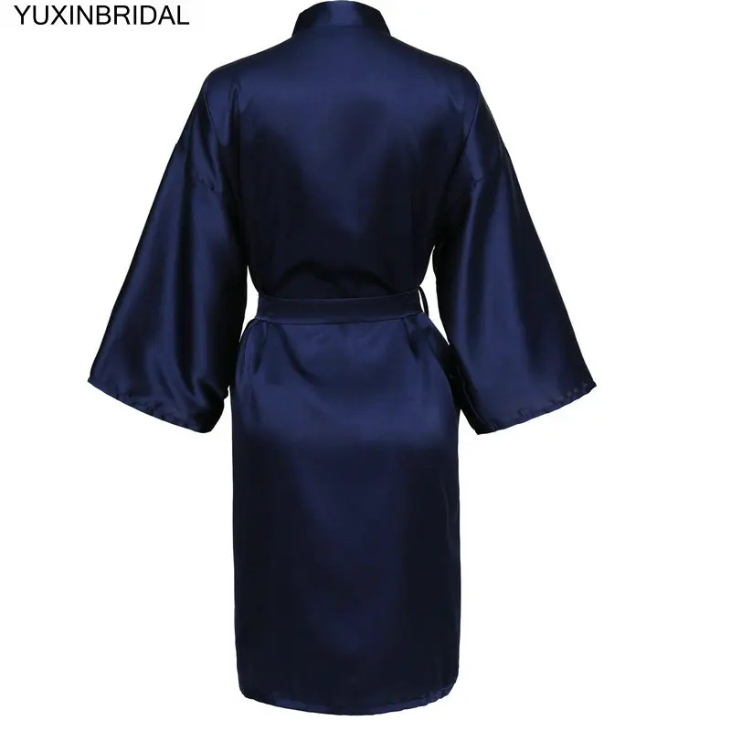 Navy Blue YUXNBRIDAL Атласный халат для невесты, Свадебный банный халат, одежда для невесты, Свадебный Однотонный женский халат до колена - Цвет: Navy Blue