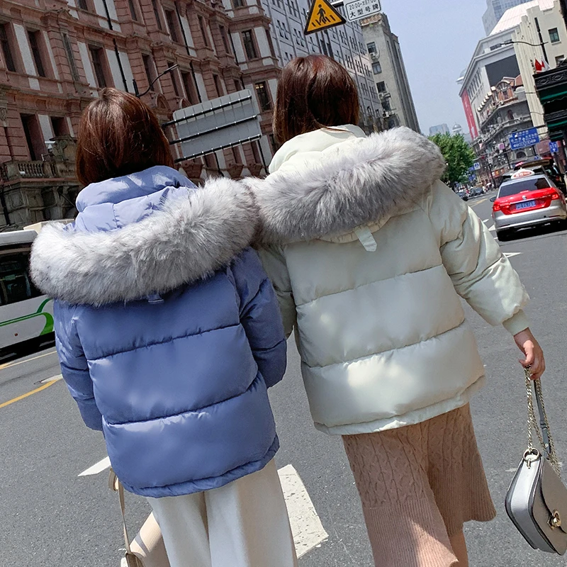 Корейский стиль Новая зимняя Женская куртка с меховым воротником однотонная черная белая женская куртка на гусином пуху свободная негабаритная женская короткая парка