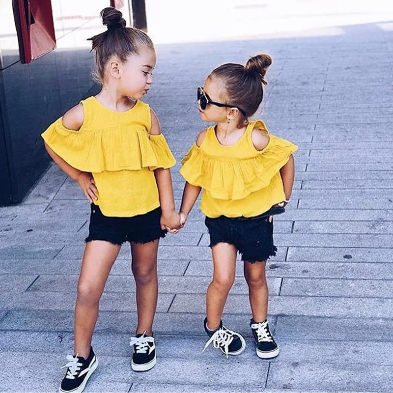 

Children's Summer Outfits Baby Girl Clothes Off shlouder Tshirts Sets 2 Pieces Suits Toddler Tees Short Pants