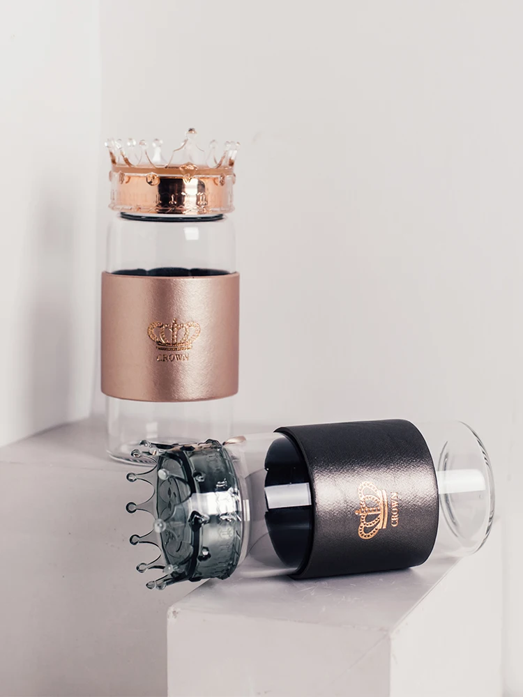 Креативная стеклянная бутылка для воды в виде короны 320 мл антиожогов парная
