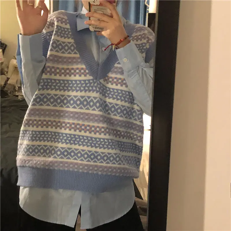 Женский полосатый винтажный свитер без рукавов с V-образным вырезом |