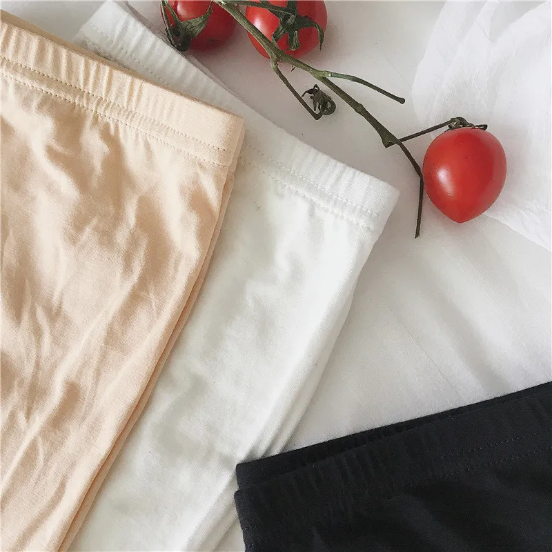 

Make firm offers security trousers and exposed female non-trace modal insurance within the pants to wear leggings