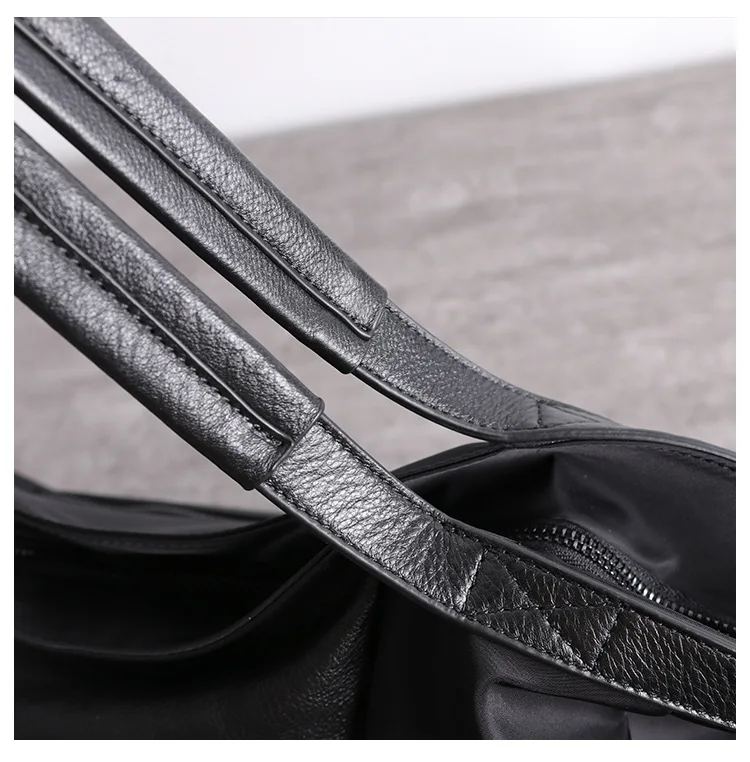

Nylon Cloth With Soft Leather Handbags 2021 New Style Europe And America-Style Vegetable Shoulder Bags Leather Simple Bucket Bag