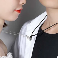 2021 new design alloy love heart pendant chain necklace jewelry women fashion couple magnet necklace